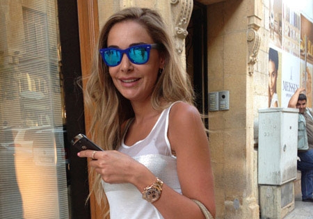 من شوارع بيروت.... هالا رضا، تواكب صيحات الموضة