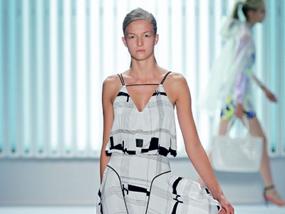 الأبيض والأسود