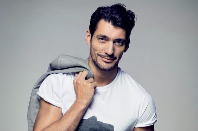 وجه عطر Light Blue منذ <strong>2007</strong>، العارض البريطاني ديفيد غاندي...