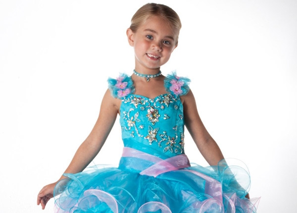 تقبلي ذوق طفلك في اختيار الملابس