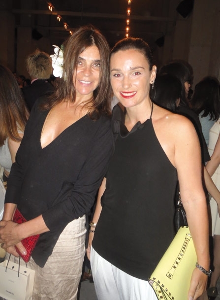 الزميلة كارولين كاسيا وكارين رويتفيلد