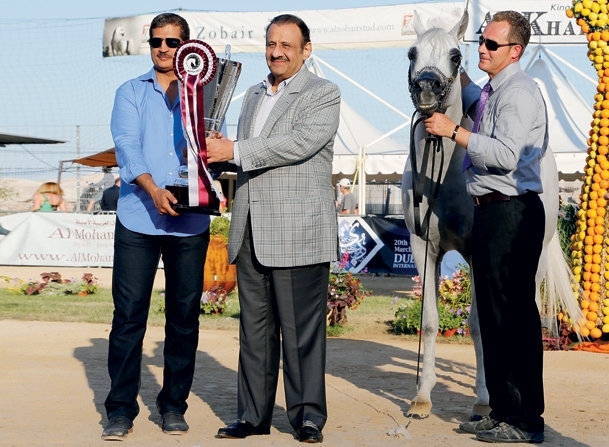 الأمير خالد بن سلطان بن عبد العزيز خلال تتويج 'بانديروس'