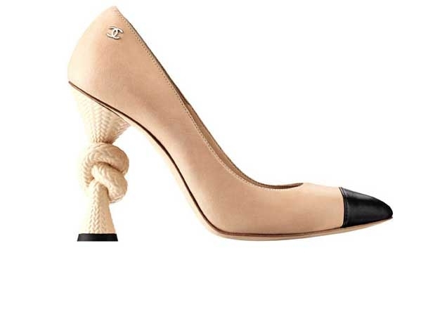 Two tone leather pump