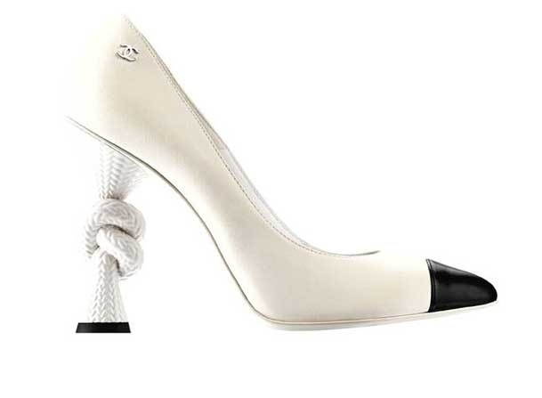 Two tone leather pump