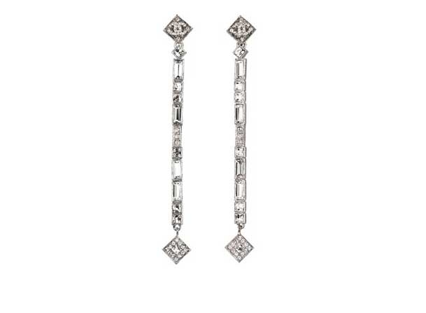 Metal and strass earrings