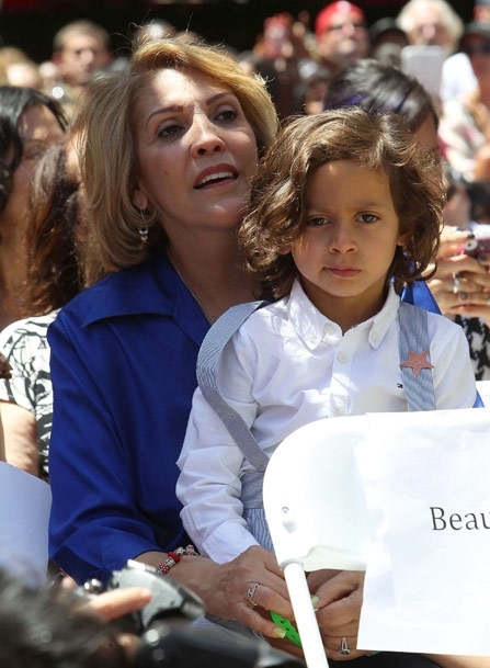 JLo's Mother with Max