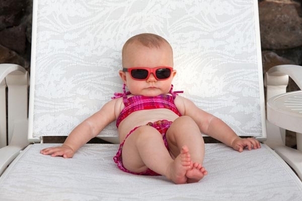 طفلك رفيقك في السفر!