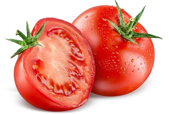 للبندورة فوائد جمالية لن تصدّقيها!