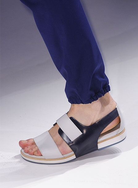 4-  السروايل مع أطراف مطاطة