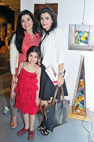 رانيا عمرو ولينا جودي وابنتها دايان