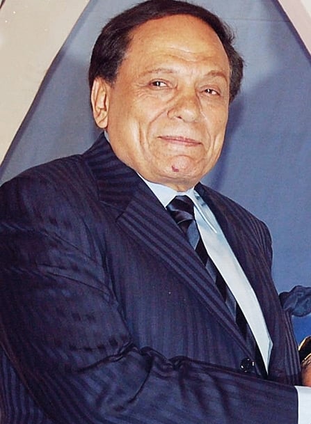 عادل امام