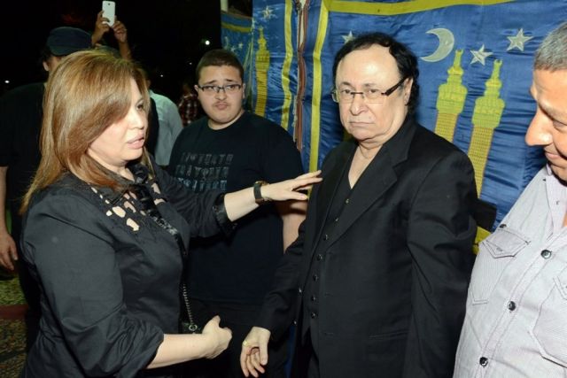 الهام شاهين تواسي زوجها المخرج منير مراد