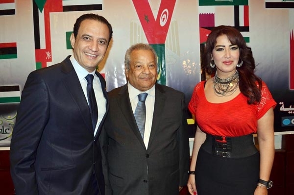 سمية مع إبراهيم ذكري وطارق علام