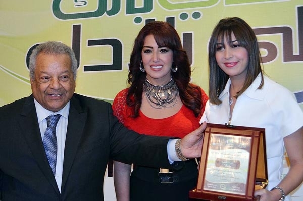 جنات أثناء تكريمها