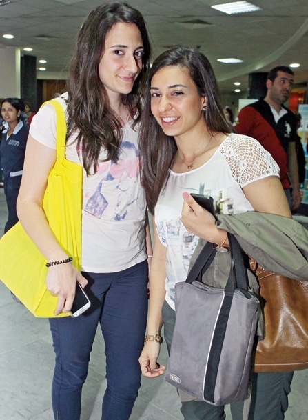 سارة هرمس وستيفاني أبو ملهب