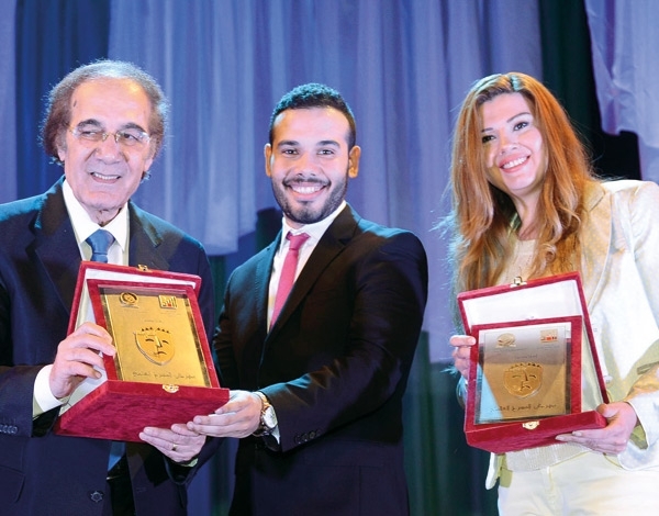 مهرجان المسرح يكرم محمود ياسين ورانيا فريد شوقي