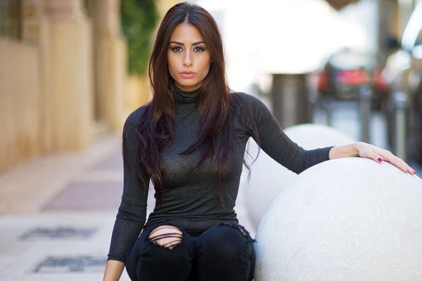 هبة طوَجي: أنا امرأة شرقية متحرّرة وإختلافي مع أسامة الرحباني يغنيني