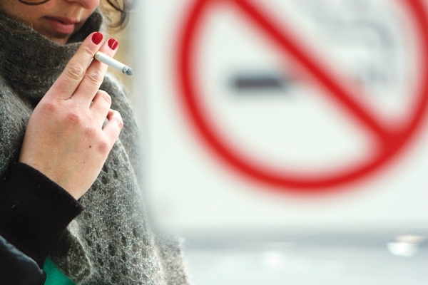 التدخين سبب في 95	 في المئة من الحالات ووقفه ضروري في تحدي المرض