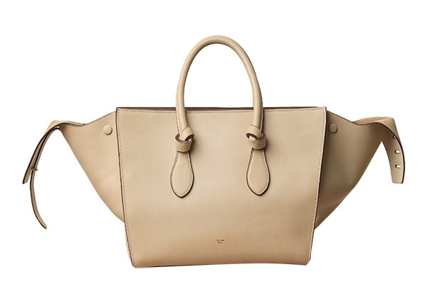 حقيبة TIE BAG أحدث إبداعات CELINE