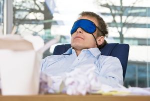 القيلولة خلال العمل تساعد على الإبداع