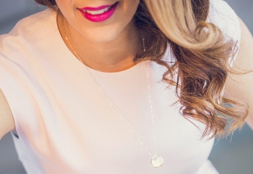 رافقي زهرة ليلى في رحلتها مع الموضة