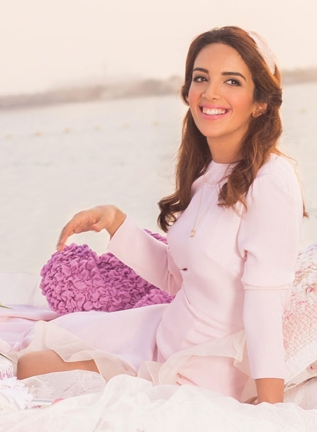 زهرة في بحر الأحلام