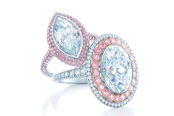 <strong  dir='ltr'>2014</strong> Blue Book من Tiffany الكتاب الأزرق استعراض لجواهر الدار الإسطورية