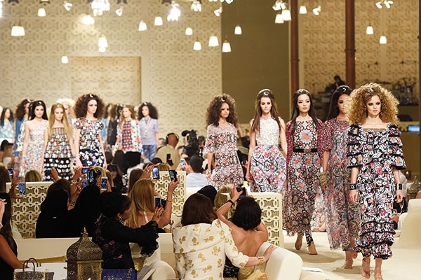 من دفتر يوميات محررة الموضة ليلى حمداوي <strong  dir='ltr'>24</strong> ساعة مع CHANEL DUBAI