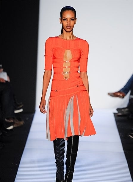 عرض Herve Leger by Max Azria للأزياء الجاهزة لخريف وشتاء <strong  dir='ltr'>2014/2015</strong> من نيويورك