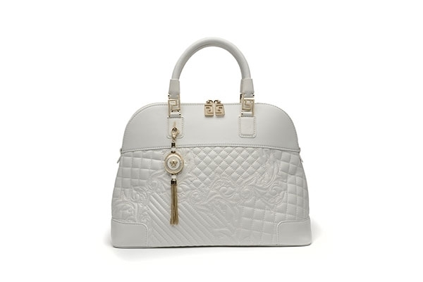 الأبيض: اليوم، الأمس وغداً