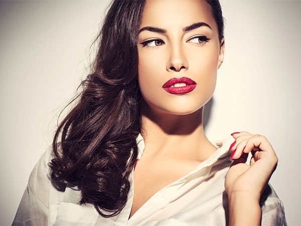 <strong  dir='ltr'>15</strong> خطأ بحق جمالك! تعرّفي معنا على الحقائق