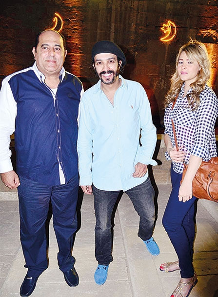 أحمد عصام وسارة سلامة وهشام إسماعيل