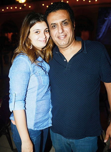 حازم الكاديكي وزوجته