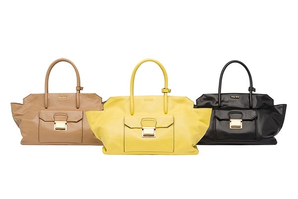 حقيبة MIU MIU الجديدة بين الابتكار والتقاليد