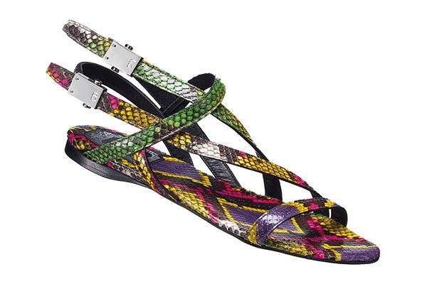 تعرّفي على سرّ الصندل