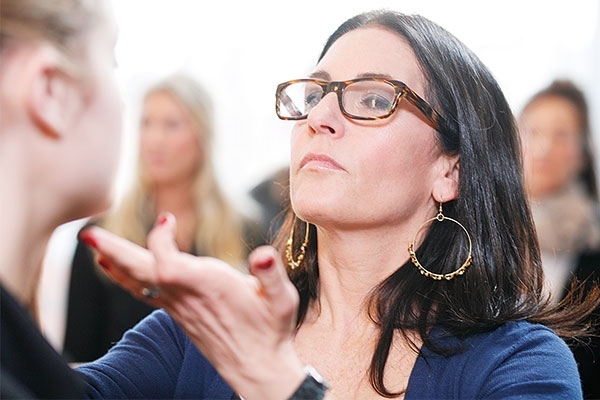 Wonder Woman المرأة المذهلة Bobbi Brown