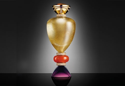 عطر تحتضنه جوهرة OPERA PRIMA من Bvlgari