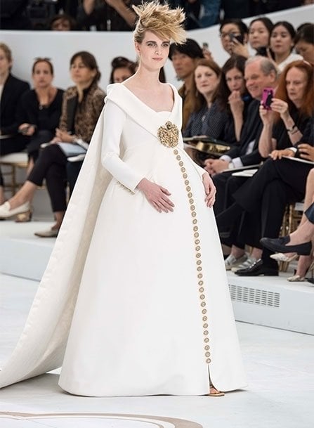 مباشرة من باريس _ عرض Chanel للأزياء الراقية لخريف وشتاء <strong  dir='ltr'>2014/2015</strong>