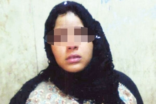 فتاة الثأر قضت بالإعدام على قاتل شقيقها وشرعت في تنفيذ العقوبة