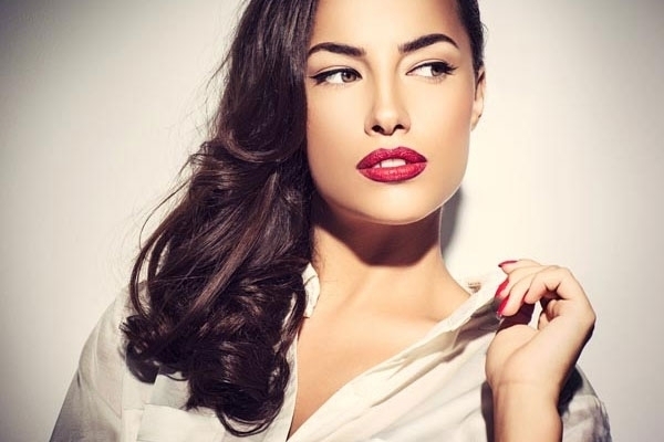 <strong  dir='ltr'>9</strong> أوهام جمالية ابتعدي عنها 