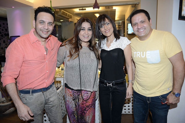 إدوارد وزوجته ومصطفى قمر وزوجته