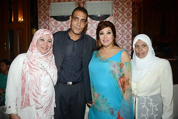 أشقاء فيفي في أول ظهور لهم معها