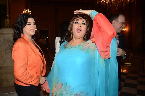 زغرودة من فيفي لابنتها عزة