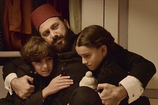 قصي خولي هل هو 'فتى الشاشة العربية' الجديد؟