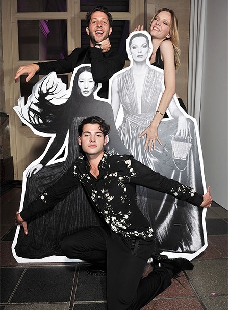 ديريك بلاسبرغ وداريا ستروكوس وبيتر برانت