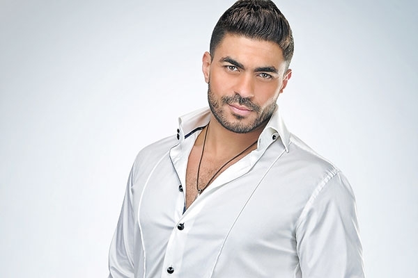 خالد سليم: عمرو دياب شئنا أم أبينا هو الأساس