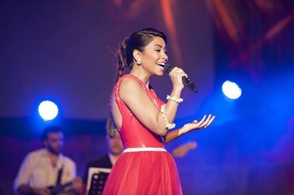 شيرين لـ'لها': التزمت الصمت طويلاً لكن طفح كيلي من شريف منير في أول تعليق لها