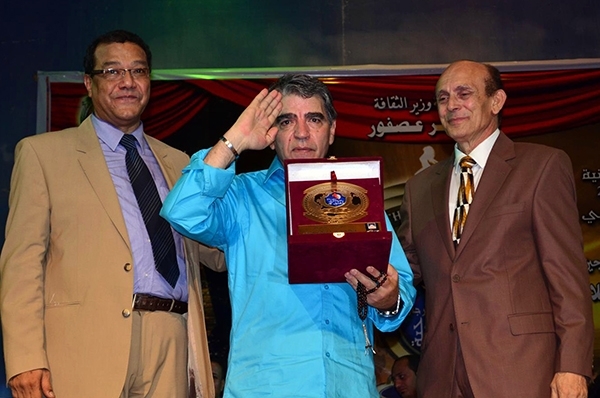 محمود الجندي أثناء تكريمه