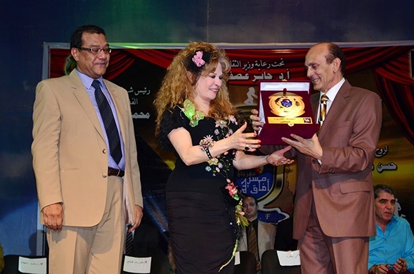 صبحي يكرم نيللي