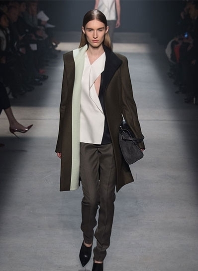 عرض Narciso Rodriguez للأزياء الجاهزة لخريف وشتاء <strong  dir='ltr'>2014/2015</strong> من نيويورك
